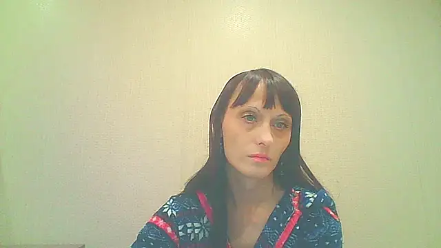 Snapshot of Irivana chatting on 09.19.25 Irivana online show from 09.19.25
