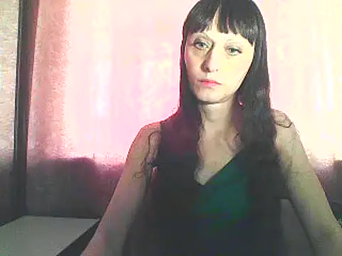 Snapshot of Irivana chatting on 02.24.26 Irivana online show from 02.24.26