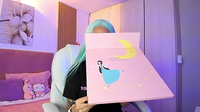 KoraRousee online show from 10.24.25