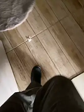 Snapshot of Morenolatino881 chatting on 11.14.25 Morenolatino881 online show from 11.14.25