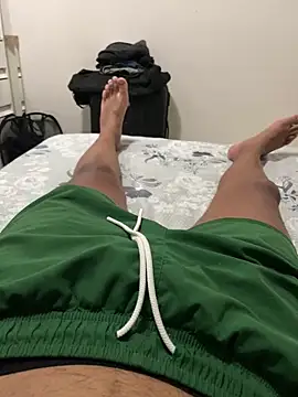 Snapshot of Morenolatino881 chatting on 11.25.25 Morenolatino881 online show from 11.25.25