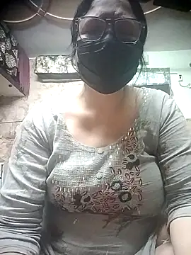 thehotlady online show from 02.24.26