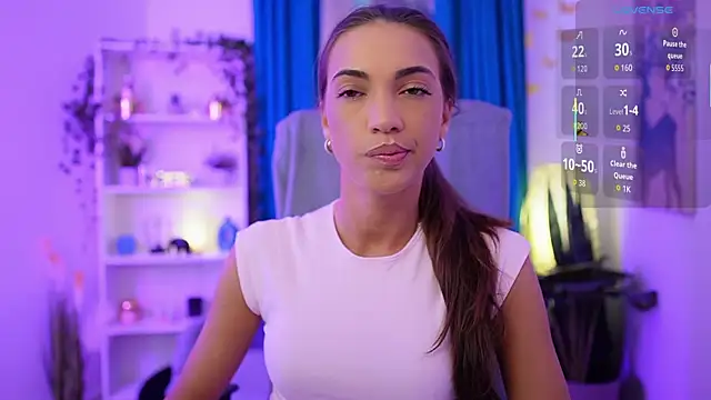 Alexis Love  online show from 11.15.25