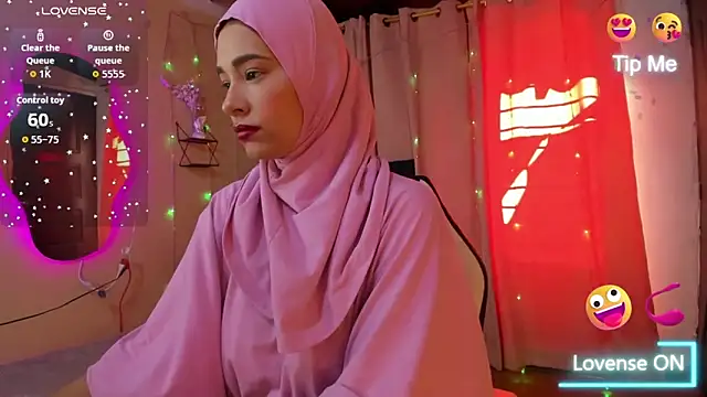 ShanaJamil online show from 09.26.25