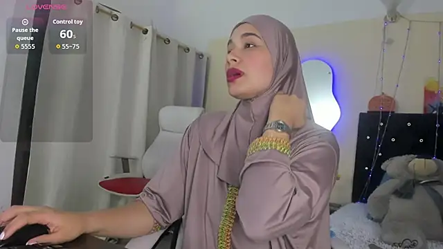 ShanaJamil online show from 03.14.26