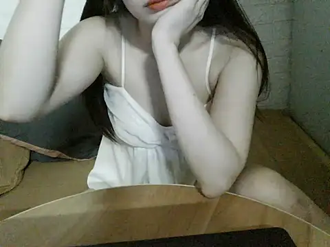 Mie5784 online show from 09.30.25