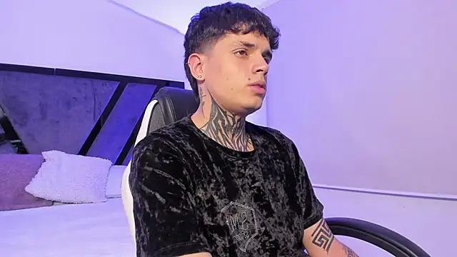 Declan-Fox online show from 09.17.25