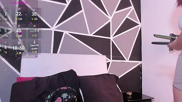 Victoriaa Zans online show from 10.12.25