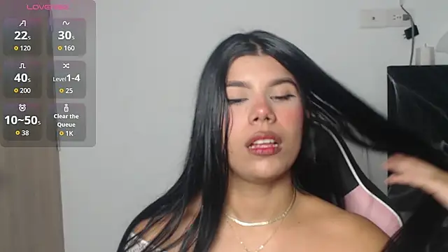 MayaScott11 online show from 10.29.25