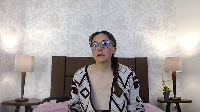 Ava Raye online show from 12.05.25