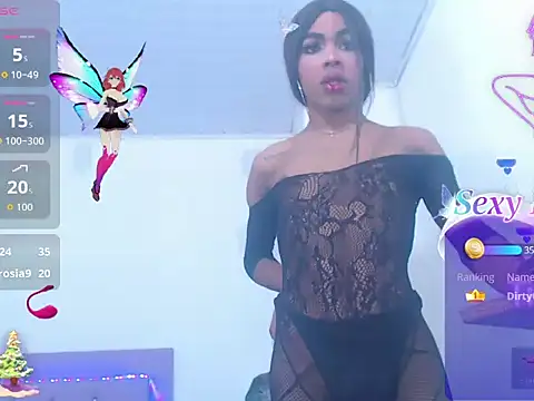 Snapshot of whitneytt chatting on 12.19.25 whitneytt online show from 12.19.25