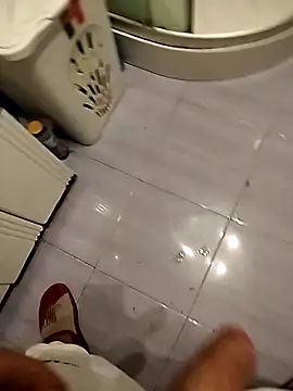 Snapshot of lolo699 chatting on 10.29.25 lolo699 online show from 10.29.25