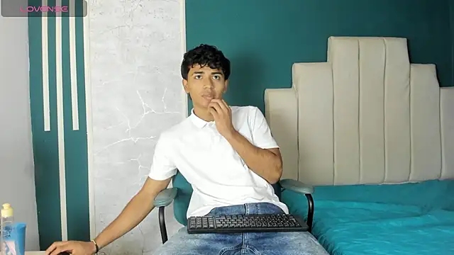 Jaycob Black1 online show from 10.08.25