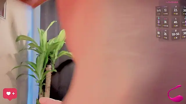 Marcello Nova online show from 10.25.25