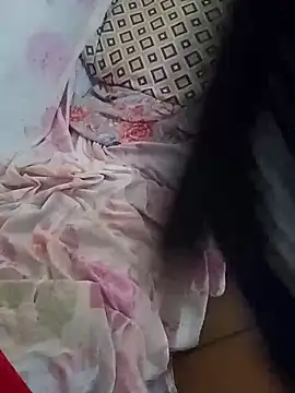 Snapshot of Cachorrinha2025 chatting on 12.21.25 Cachorrinha2025 online show from 12.21.25