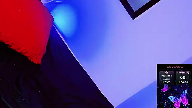 daniela dolls online show from 03.04.26