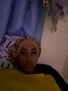 Snapshot of flore-cita chatting on 09.19.25 flore-cita online show from 09.19.25