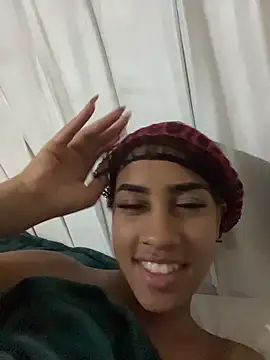 Snapshot of flore-cita chatting on 09.26.25 flore-cita online show from 09.26.25