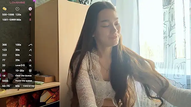Snapshot of Cuteviola chatting on 04.20.26 Cuteviola online show from 04.20.26