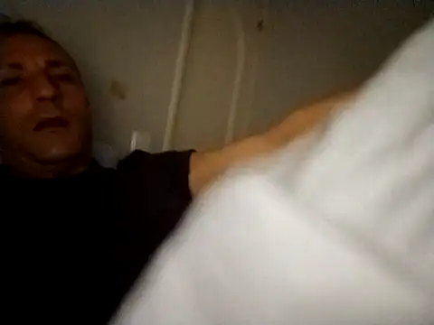 Snapshot of Jatlcd chatting on 11.18.25 Jatlcd online show from 11.18.25