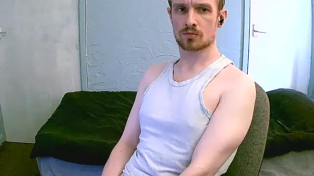 Snapshot of britlad77 chatting on 09.20.25 britlad77 online show from 09.20.25