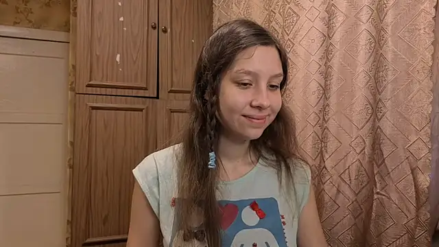 QutieDaSweet online show from 11.05.25