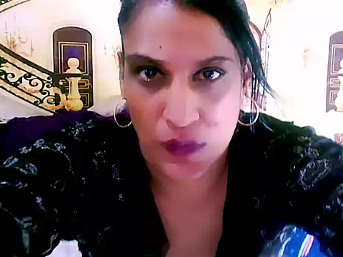 IndianSexcSmyle online show from 09.27.25