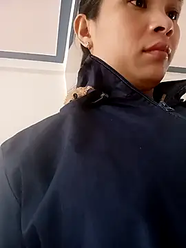 Snapshot of Na_xx chatting on 02.13.26 Na xx online show from 02.13.26