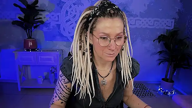 UmaSpace online show from 04.11.26