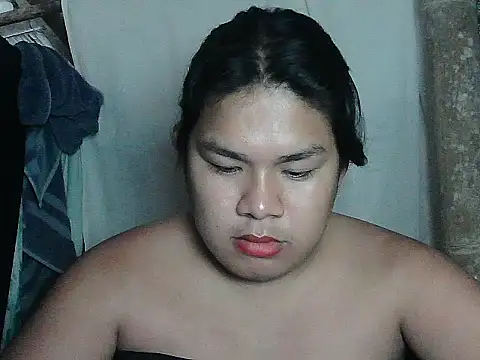 Snapshot of Huntrix2025 chatting on 04.25.26 Huntrix2025 online show from 04.25.26