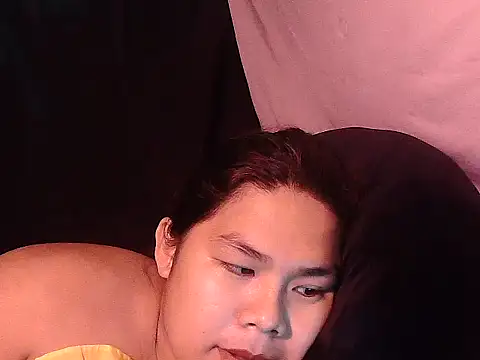 Snapshot of Huntrix2025 chatting on 06.24.26 Huntrix2025 online show from 06.24.26