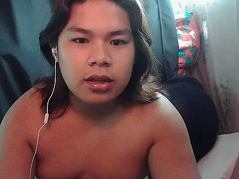 Snapshot of Huntrix2025 chatting on 06.29.26 Huntrix2025 online show from 06.29.26