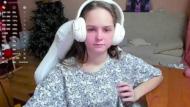 SharybbFace online show from 11.27.25