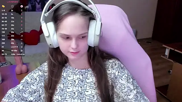 Snapshot of SharybbFace chatting on 02.11.26 SharybbFace online show from 02.11.26