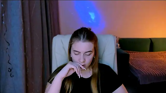 red  dizzy online show from 11.23.25