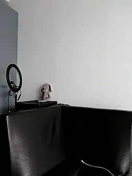 ScartettMoon Milk online show from 10.09.25