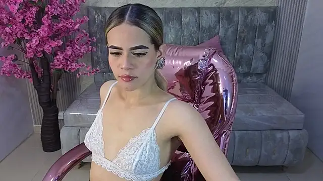 lilith4 s online show from 11.07.25