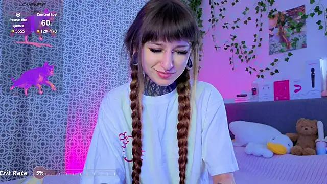 Snapshot of LilithPoison chatting on 05.16.26 LilithPoison online show from 05.16.26