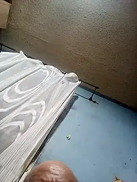 Jarektchurzewski online show from 04.15.26