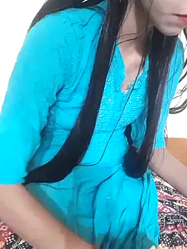 Snapshot of Pihu-satr78 chatting on 10.16.25 Pihu-satr78 online show from 10.16.25