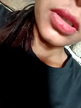 Aaisha-16 online show from 04.23.26