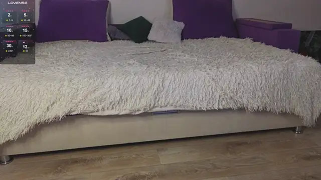 Gentle Ariel online show from 04.24.26