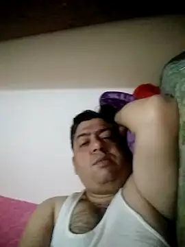 Love40777 online show from 11.09.25