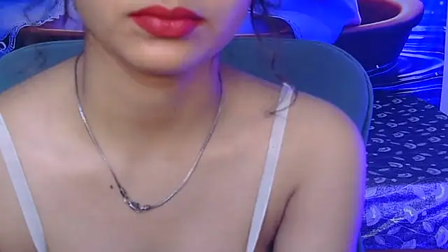 Snapshot of alaviya-19 chatting on 07.11.26 alaviya-19 online show from 07.11.26
