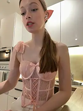 FriendlyFire 18 online show from 11.01.25