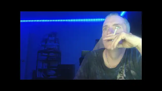 Sex and loves online show from 10.23.25