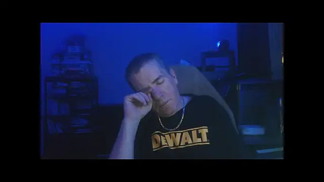 Sex and loves online show from 11.16.25
