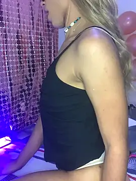 Sweet Tyra Doll online show from 09.30.25