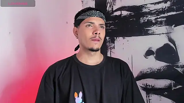 Avaggi online show from 09.18.25