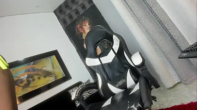 sabrina xxx11 online show from 09.27.25